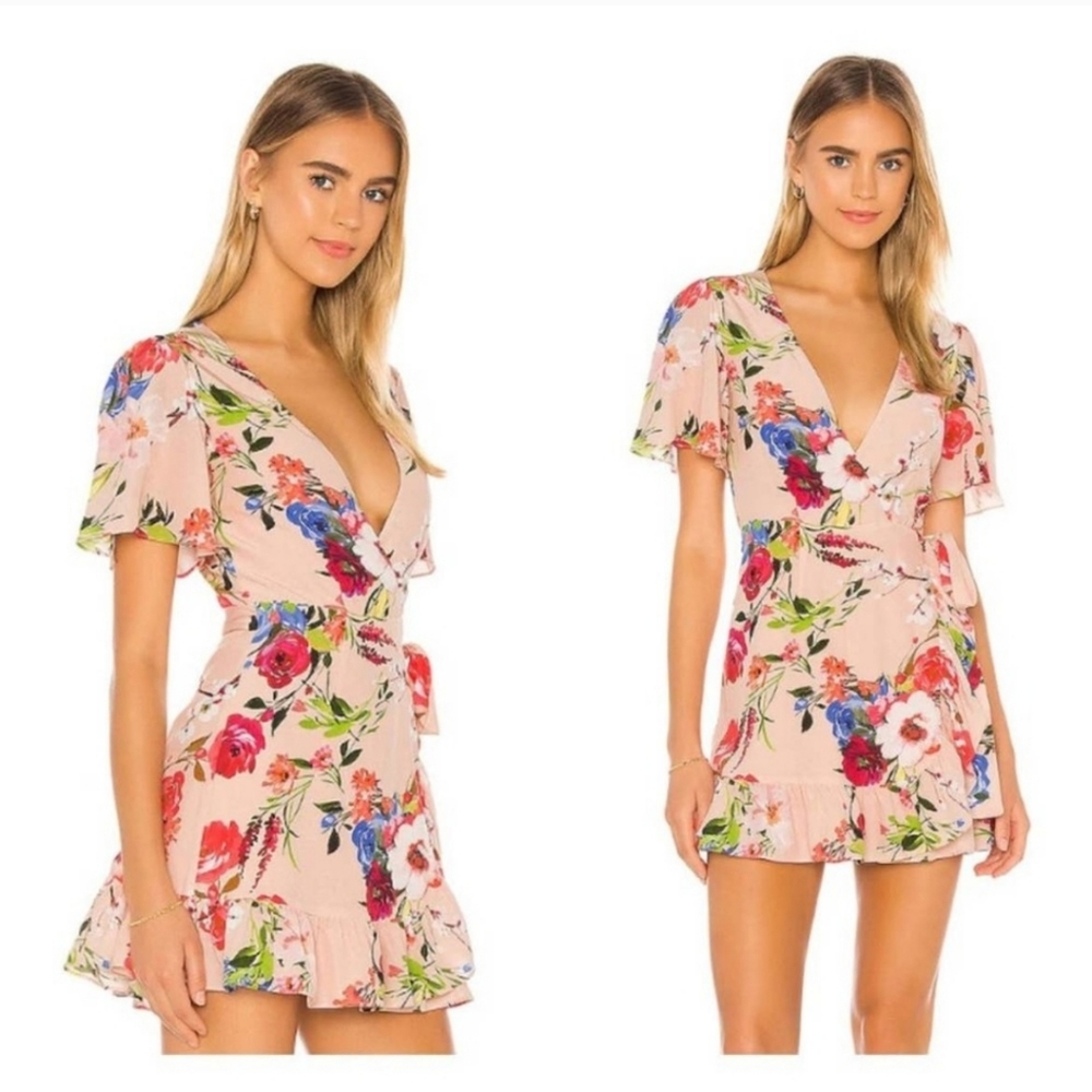 Privacy Please Finlay Mini Dress in Nude Amy Floral Size M Wrap Flounce Feminine